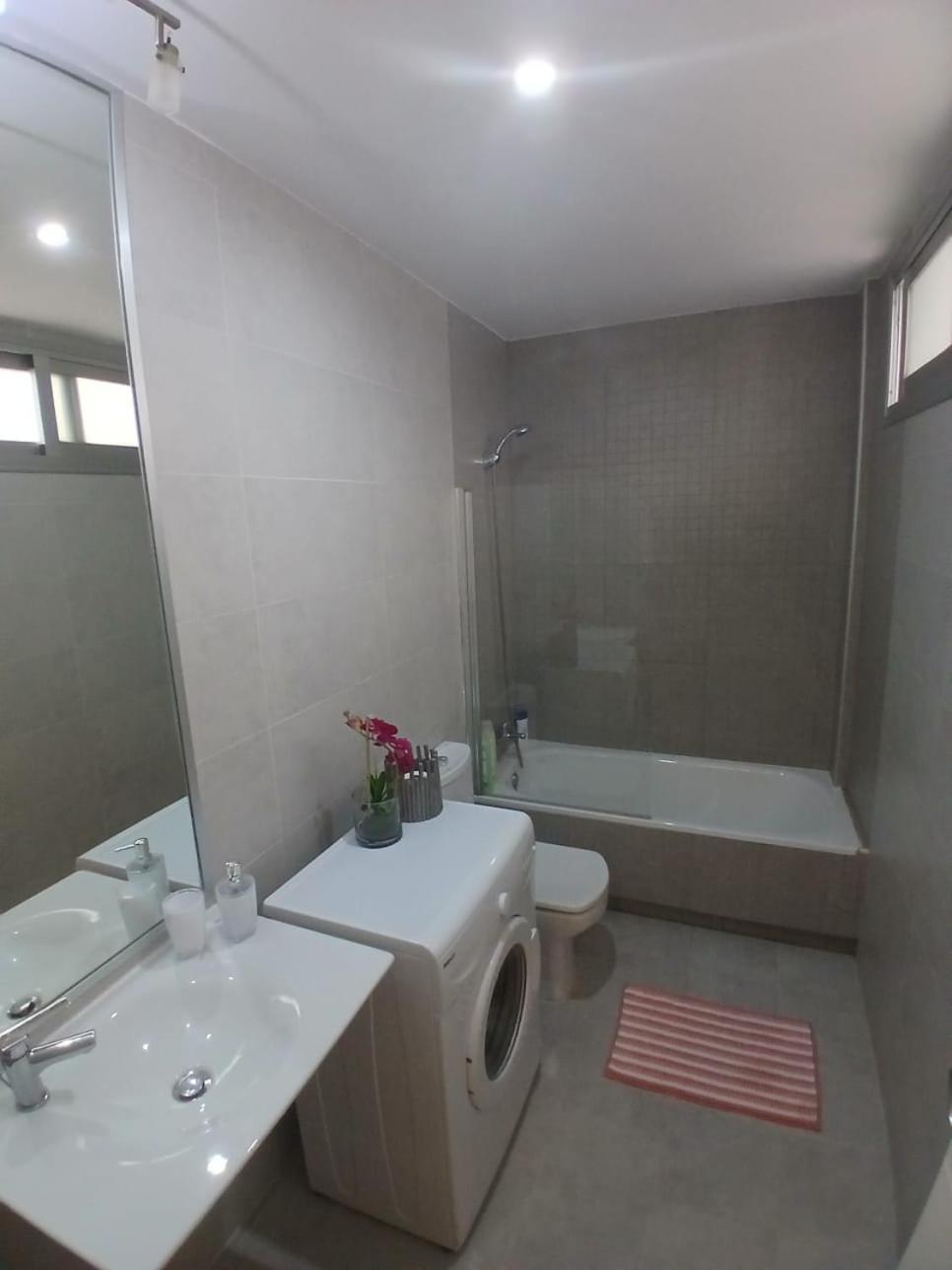 Apartamento Bernier Малага Экстерьер фото