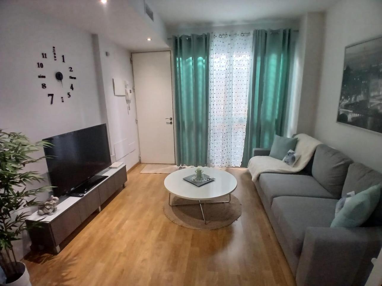 Apartamento Bernier Малага Экстерьер фото